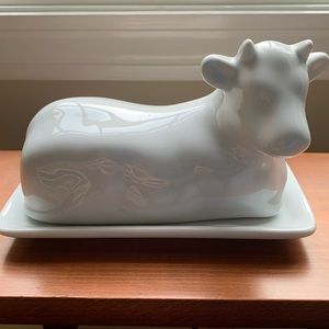 Pier1 Imports White Porcelain Cow Belly Shape Covered Butter Dish